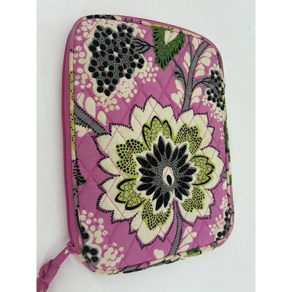 Vera Bradley Priscilla Pink E-Reader Small Tablet Sleeve Case NWOT Retired